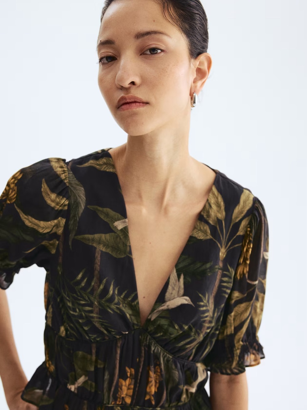 H&M Black Tropical Print Cropped Wrap Top